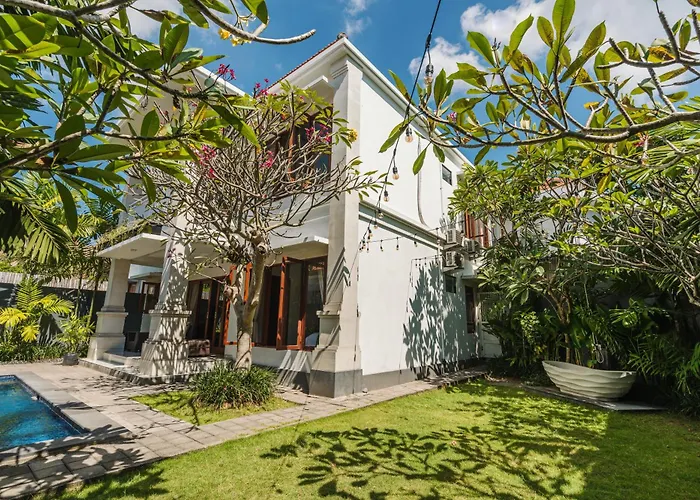 Susan 6 Bedroom - 5 Mins To Cafes And Shops In