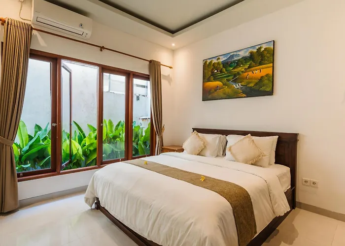 Susan 6 Bedroom - 5 Mins To Cafes And Shops In Seminyak (Bali)