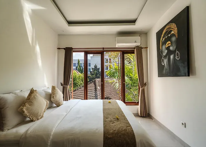 Susan 6 Bedroom - 5 Mins To Cafes And Shops In Seminyak (Bali)